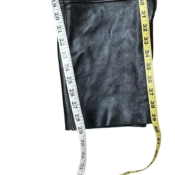 Harley Davidson WOMEN'S BLACK LEATHER RIDING CHAPS  medium - Picture 11 of 11
